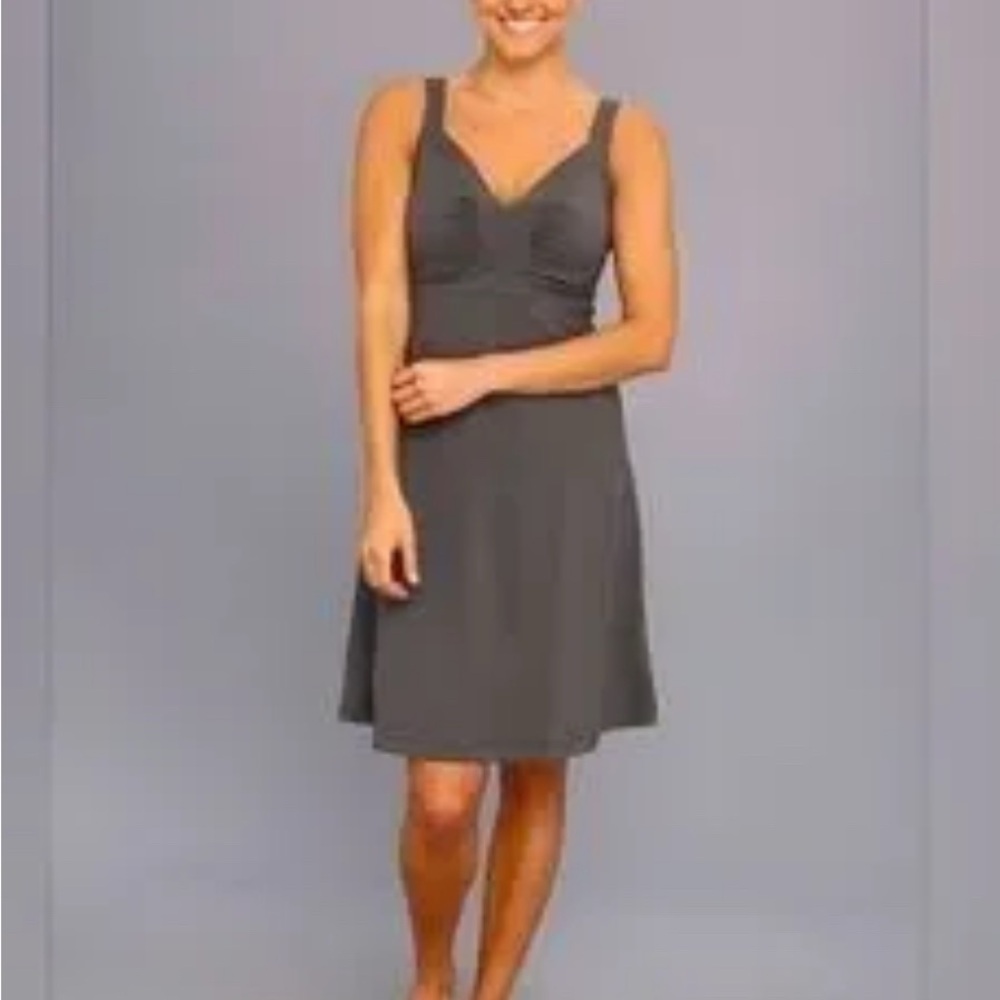 Patagonia Minette Sundress Grey Stretch Athletic‎ Dress